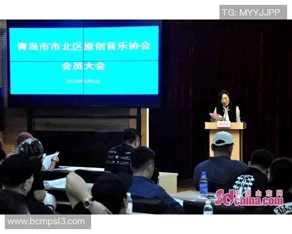 徐昕的创作之路与艺术探索：从传统到现代的跨越与融合